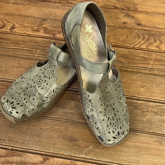 Women’s Riker women’s cutout shoes size 38/7.5 - Picture 1 of 6